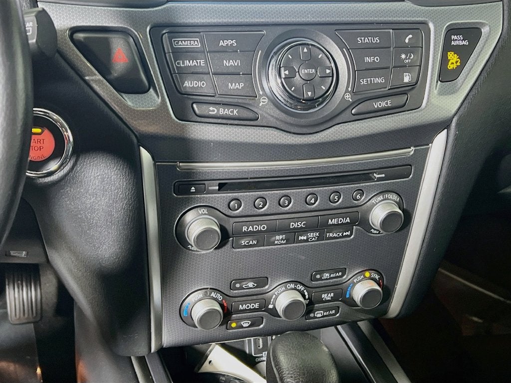 2019 Nissan Pathfinder SL