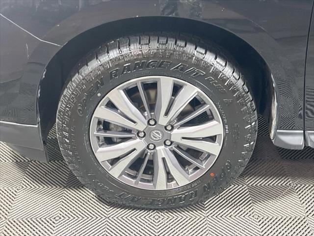 2019 Nissan Pathfinder SL
