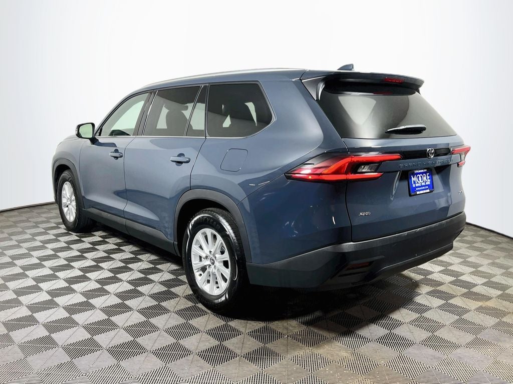 2025 Toyota Grand Highlander XLE