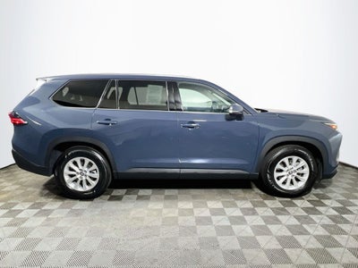 2025 Toyota Grand Highlander XLE
