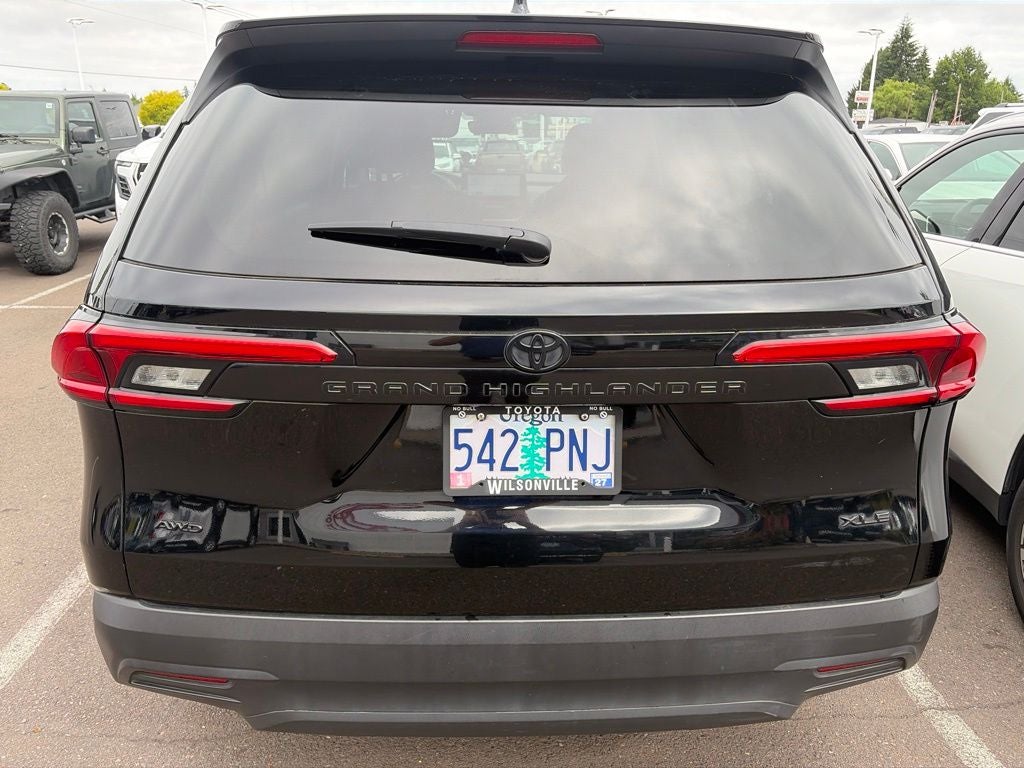 2024 Toyota Grand Highlander XLE
