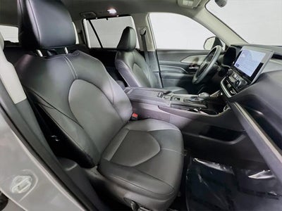 2025 Toyota Grand Highlander XLE