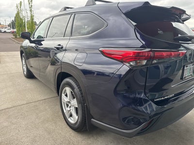 2020 Toyota Highlander LE