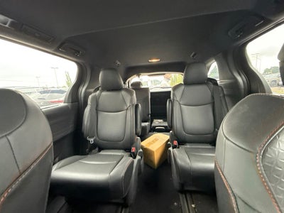 2021 Toyota Sienna XSE 7 Passenger