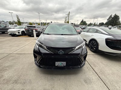 2021 Toyota Sienna XSE 7 Passenger
