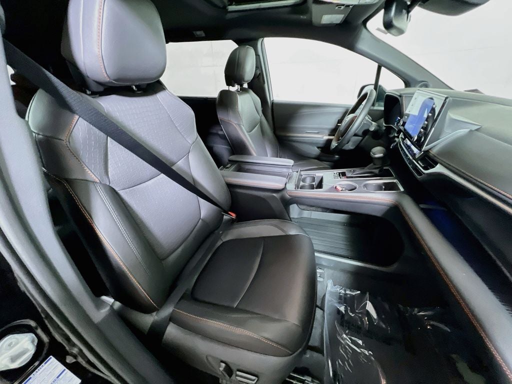 2021 Toyota Sienna XSE 7 Passenger
