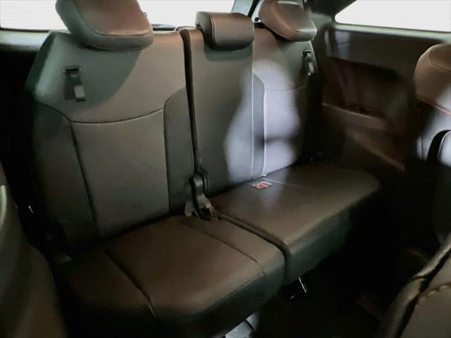 2021 Toyota Sienna XSE 7 Passenger