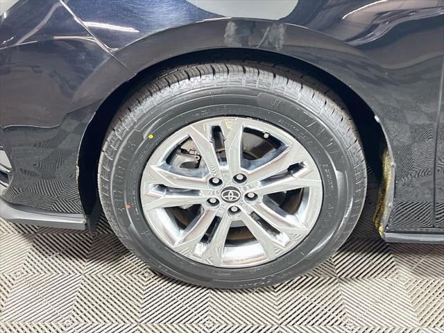 2021 Toyota Sienna XSE 7 Passenger