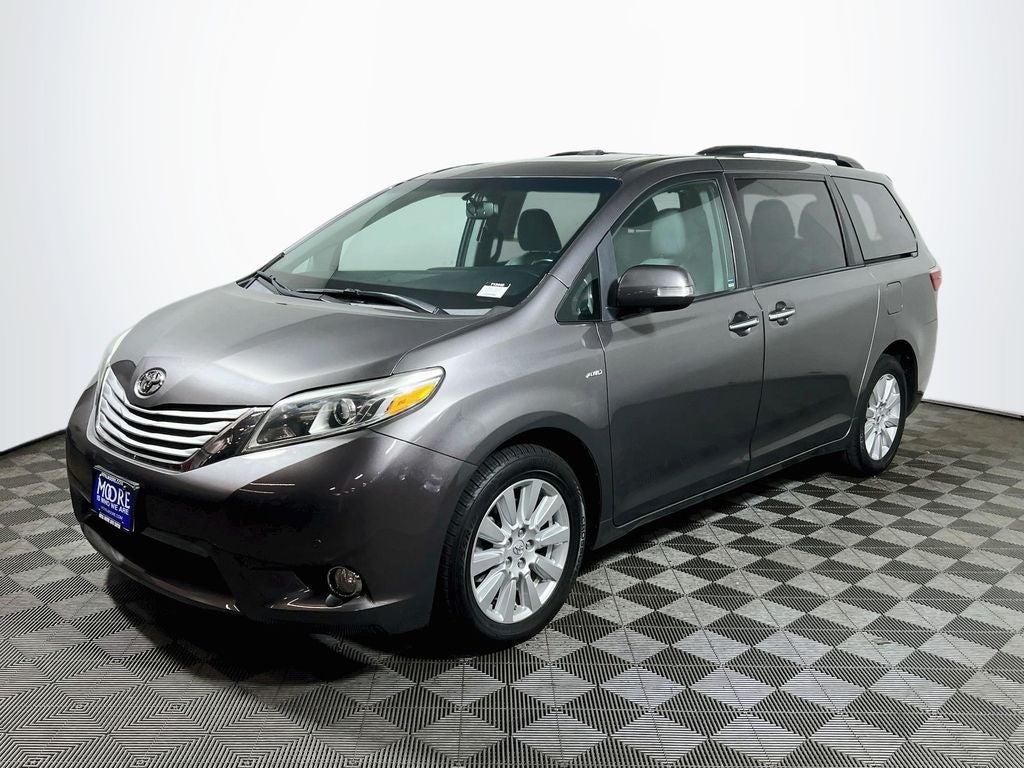 2017 Toyota Sienna Limited 7 Passenger