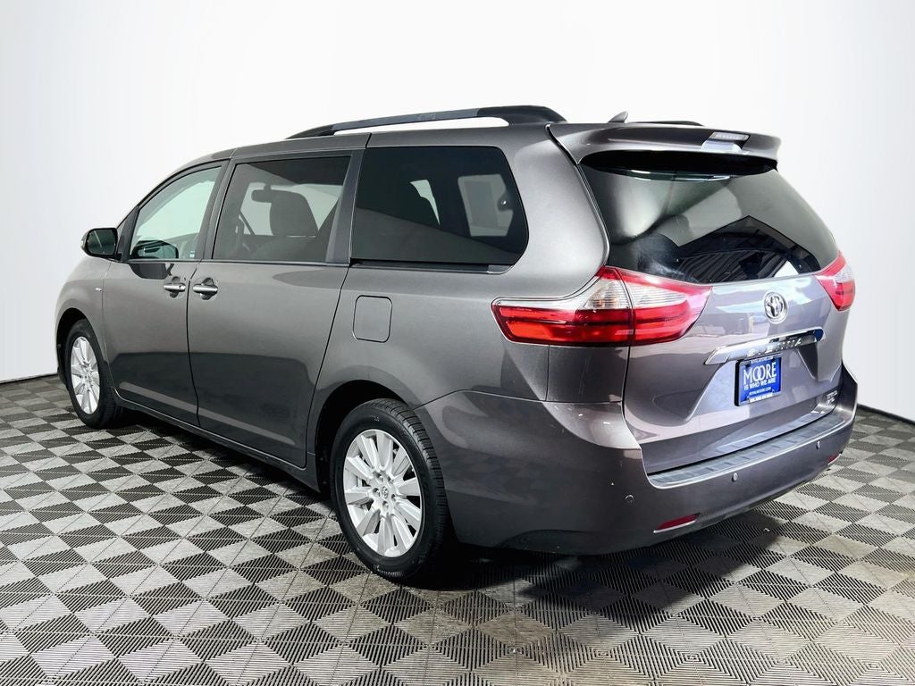 2017 Toyota Sienna Limited 7 Passenger