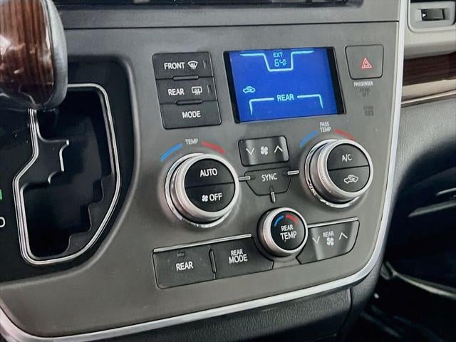 2017 Toyota Sienna Limited 7 Passenger