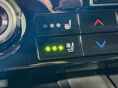 2020 Toyota Highlander Hybrid Platinum
