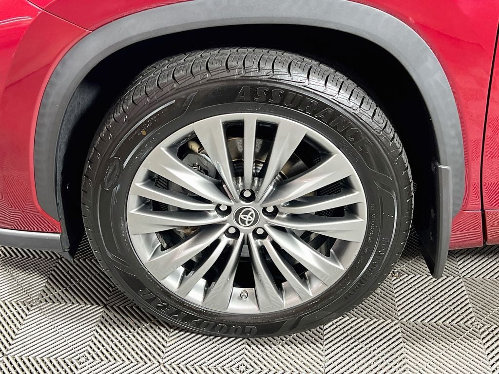 2020 Toyota Highlander Hybrid Platinum