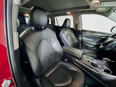2020 Toyota Highlander Hybrid Platinum