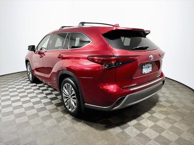 2020 Toyota Highlander Hybrid Platinum