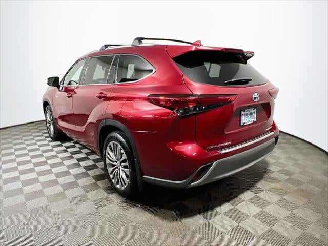 2020 Toyota Highlander Hybrid Platinum