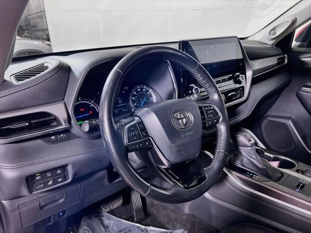 2020 Toyota Highlander Hybrid Platinum