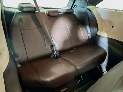 2024 Toyota Sienna Platinum 7 Passenger