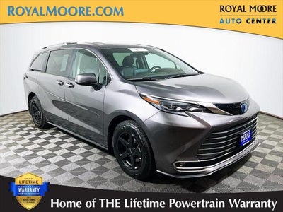 2024 Toyota Sienna Platinum 7 Passenger
