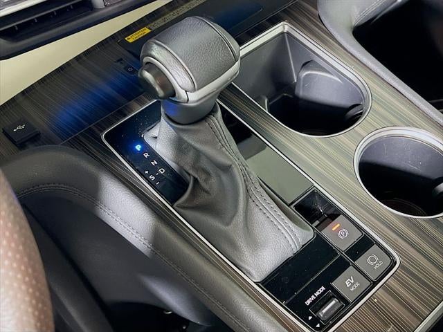 2024 Toyota Sienna Platinum 7 Passenger