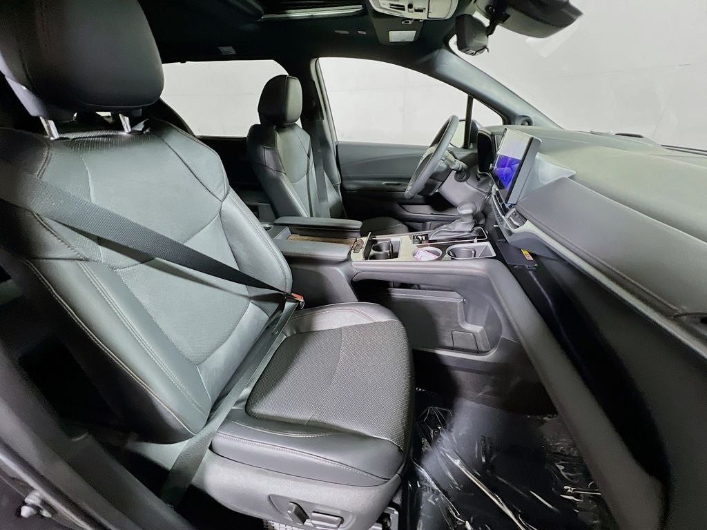 2025 Toyota Sienna Platinum 7 Passenger
