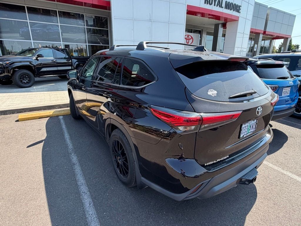 2022 Toyota Highlander XLE