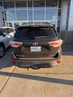 2016 Toyota Highlander XLE V6