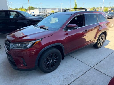 2019 Toyota Highlander SE