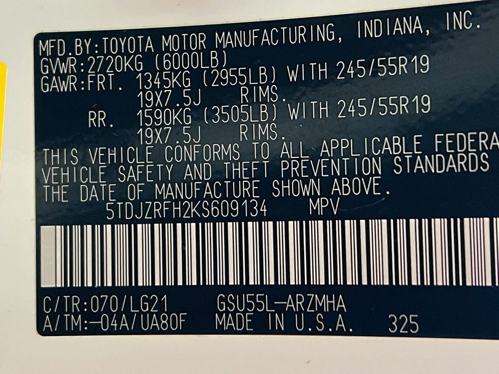 2019 Toyota Highlander SE