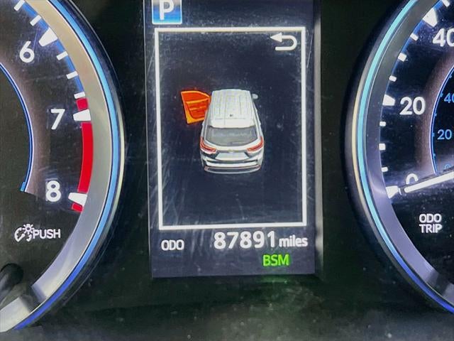 2017 Toyota Highlander SE