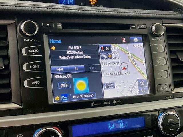2017 Toyota Highlander SE