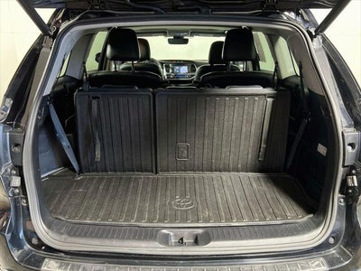 2017 Toyota Highlander SE
