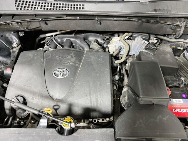 2017 Toyota Highlander SE