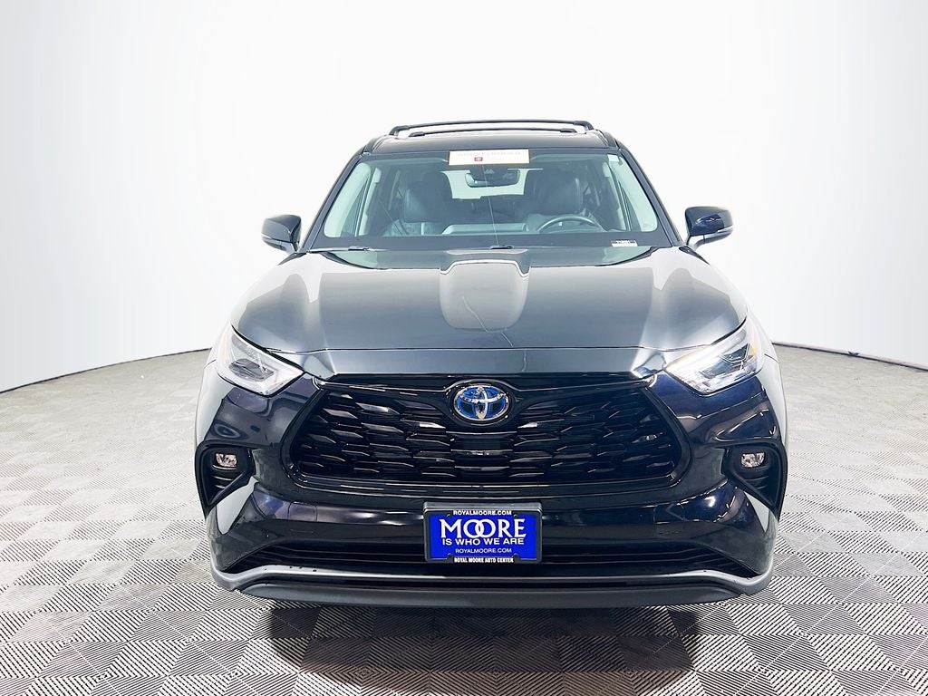 2024 Toyota Highlander Hybrid XLE