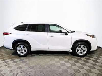 2023 Toyota Highlander L