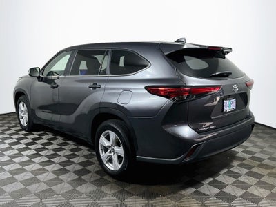 2023 Toyota Highlander LE