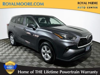 2023 Toyota Highlander LE
