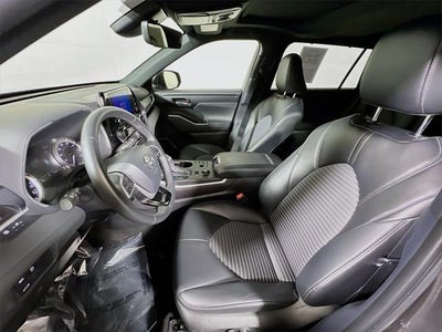 2024 Toyota Highlander XSE