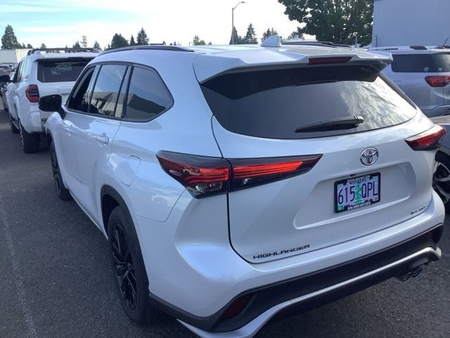 2025 Toyota Highlander LE