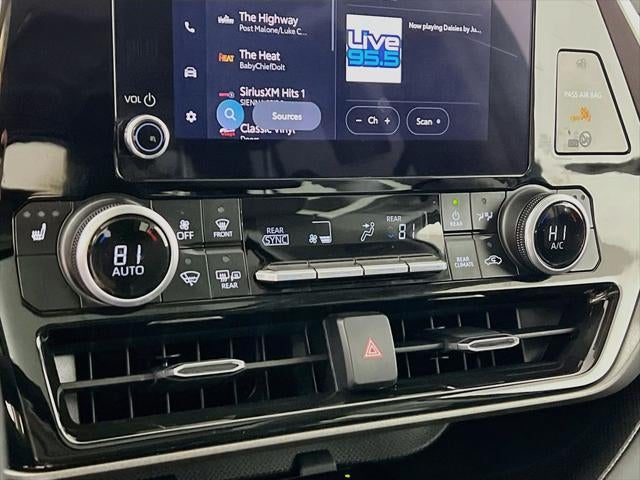 2025 Toyota Highlander XLE