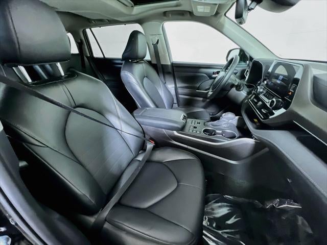 2025 Toyota Highlander XLE