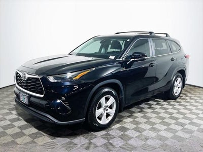 2023 Toyota Highlander LE