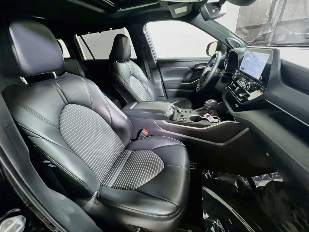 2023 Toyota Highlander XSE