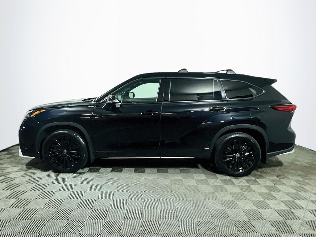 2023 Toyota Highlander XSE