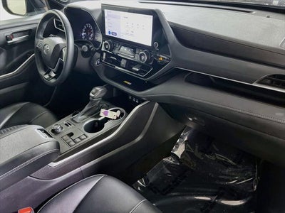 2023 Toyota Highlander XSE