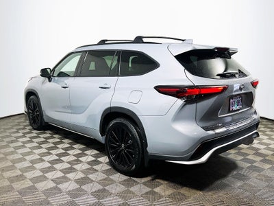 2025 Toyota Highlander XSE