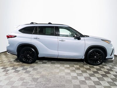 2025 Toyota Highlander XSE