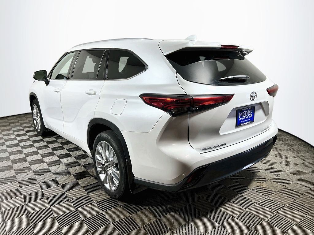 2023 Toyota Highlander Limited