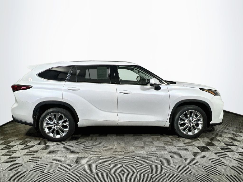 2023 Toyota Highlander Limited