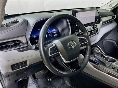 2023 Toyota Highlander Limited
